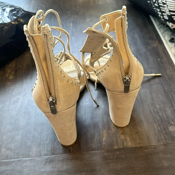 Kendall & Kylie heels - Picture 3 of 3
